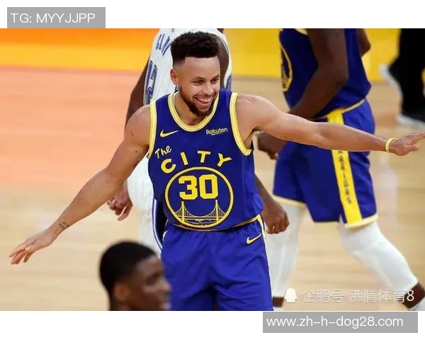 度全球足球球星投票盛况回顾与人气排名全景解析 度全球足球球星投票盛况回顾与人气排名全景解析